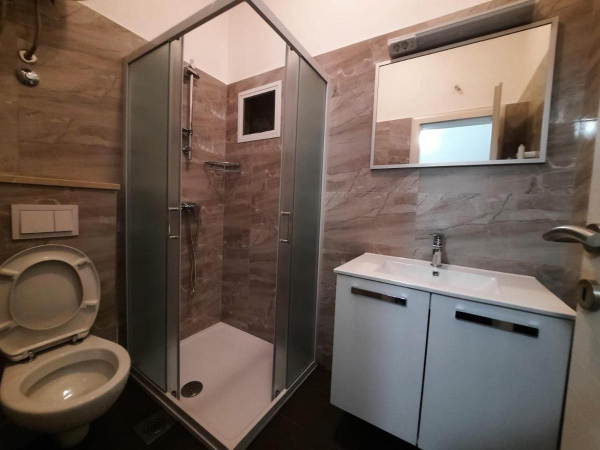 Apartments Pitarevic Saplunara Exterior photo