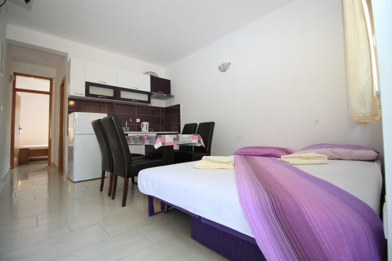 Apartments Pitarevic Saplunara Exterior photo